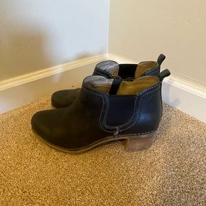 Dansko Leather Ankle boots